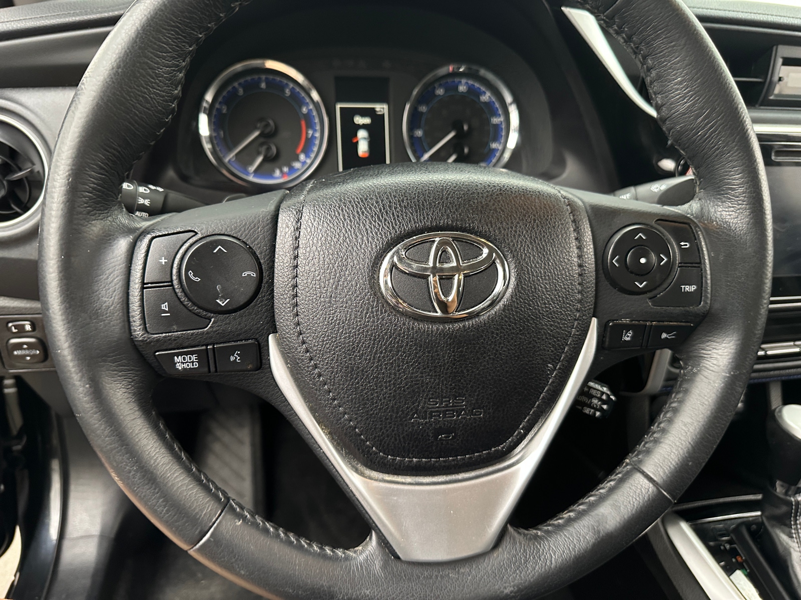 Thumbnail: 2018 Toyota Corolla - 4