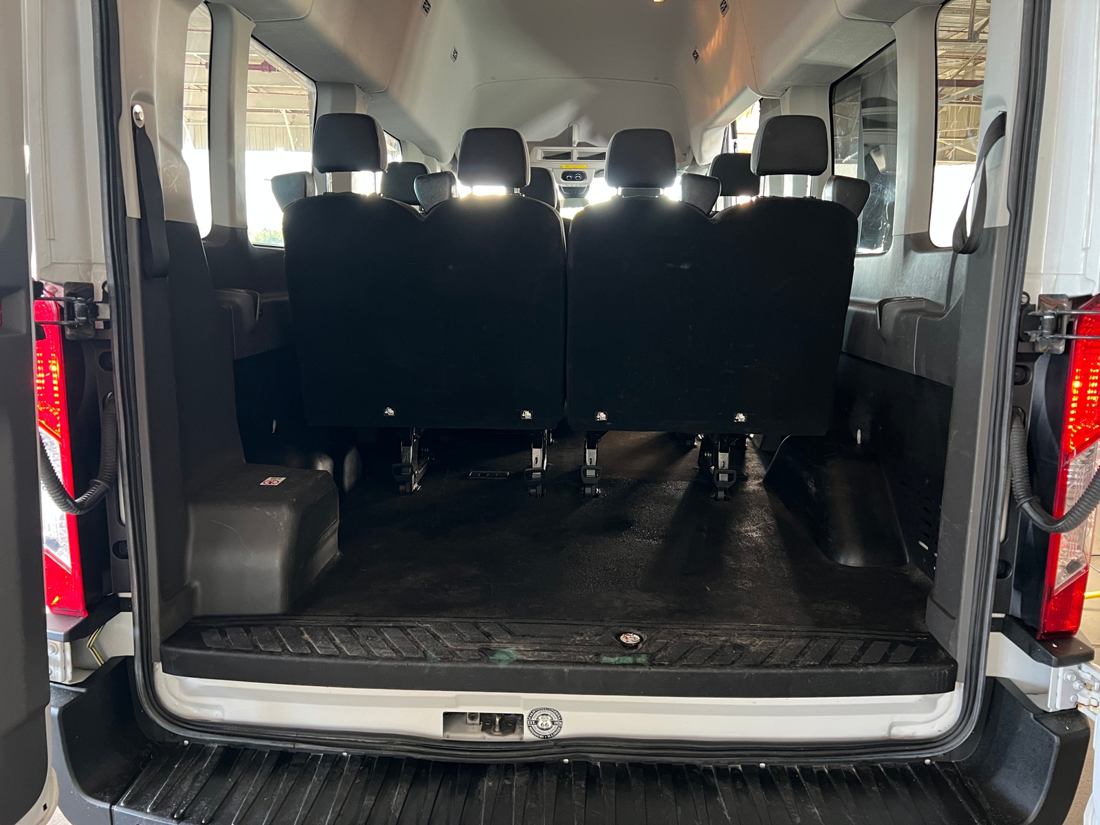 Thumbnail: 2020 Ford Econoline - 7