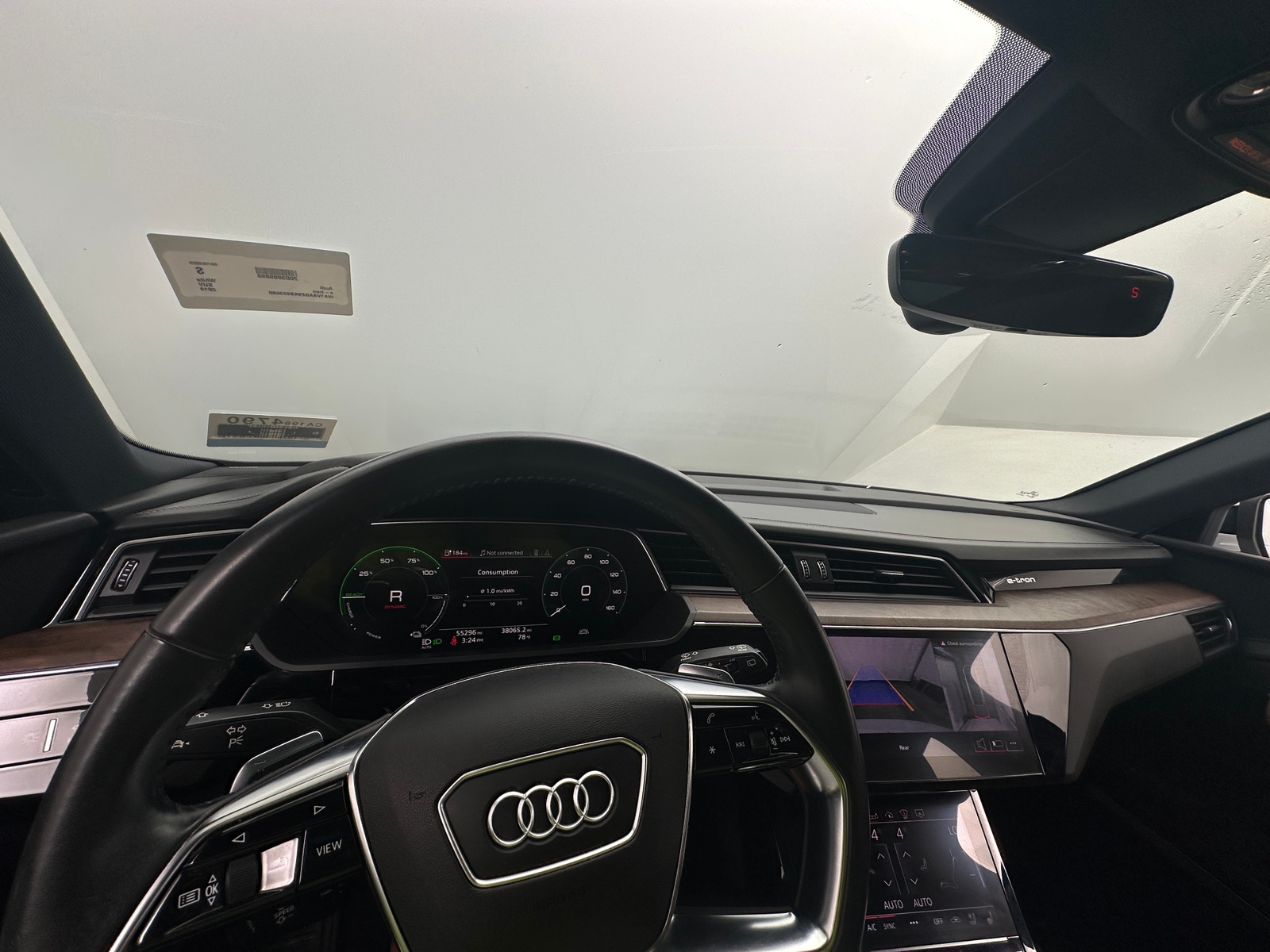 Thumbnail: 2019 Audi e-tron - 2