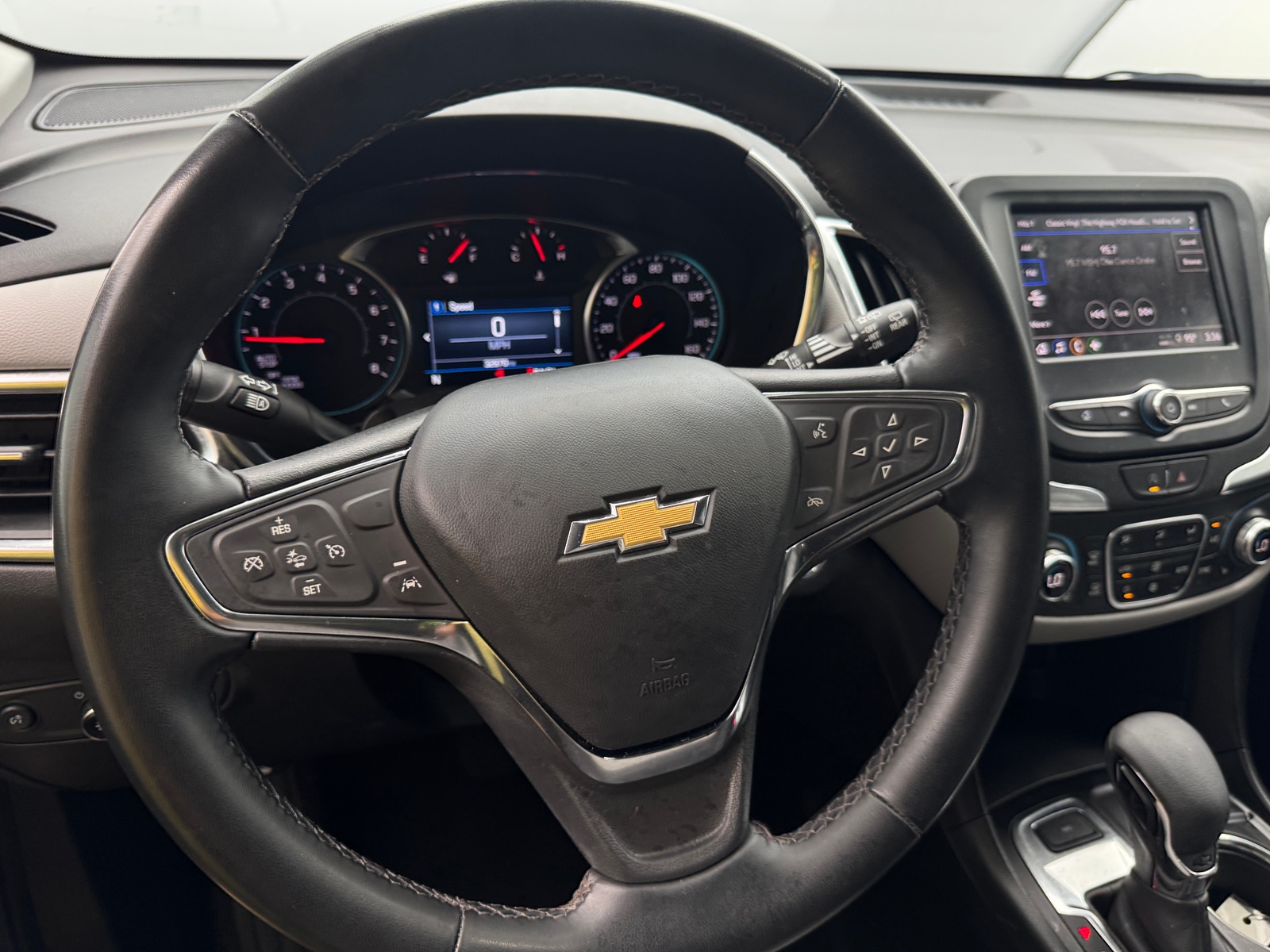 Thumbnail: 2023 Chevrolet Equinox - 5