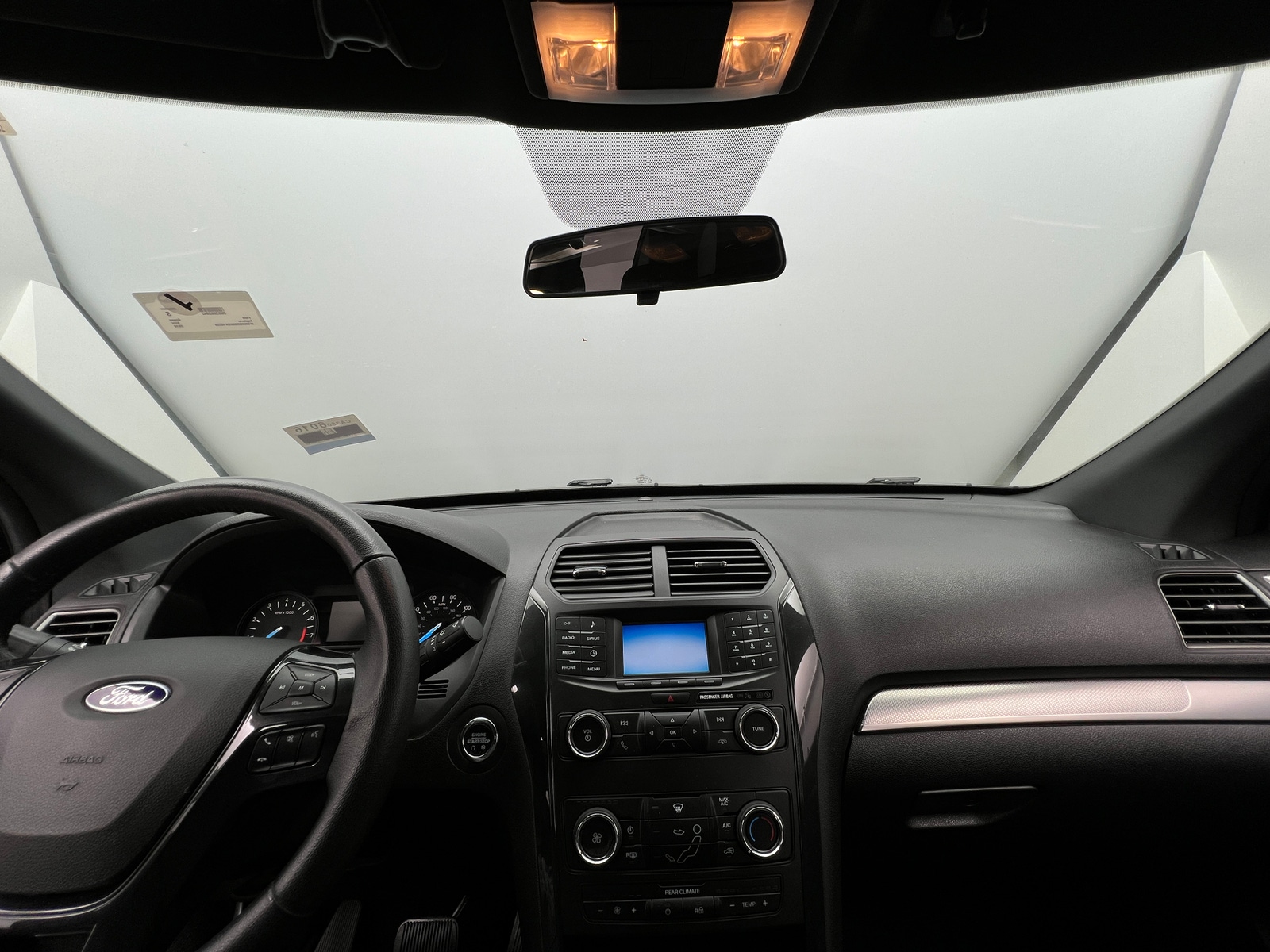 Thumbnail: 2019 Ford Explorer - 3