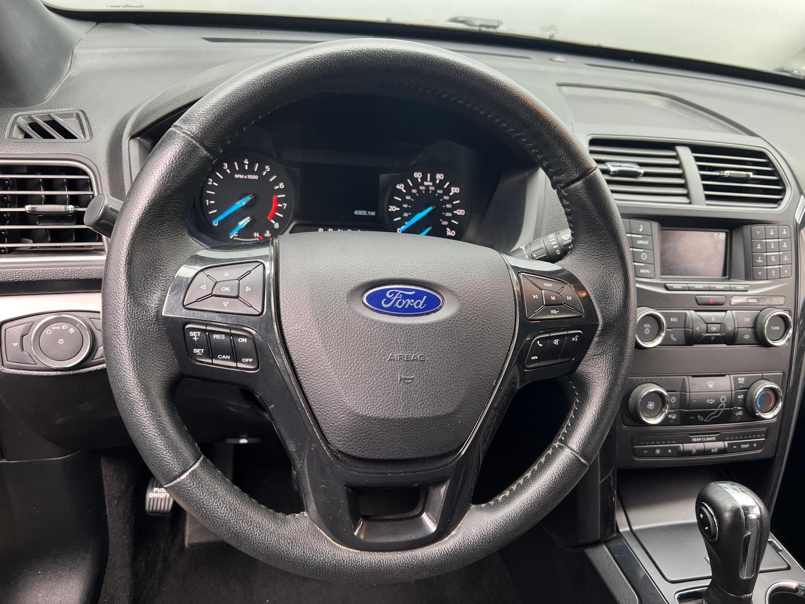 Thumbnail: 2019 Ford Explorer - 5