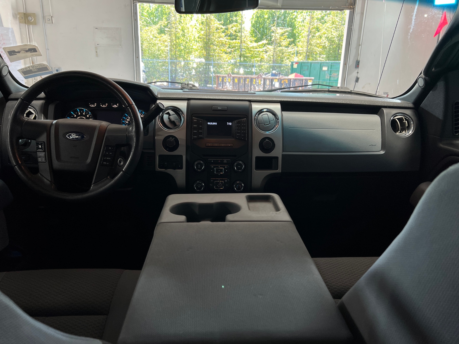 Thumbnail: 2013 Ford Econoline - 3