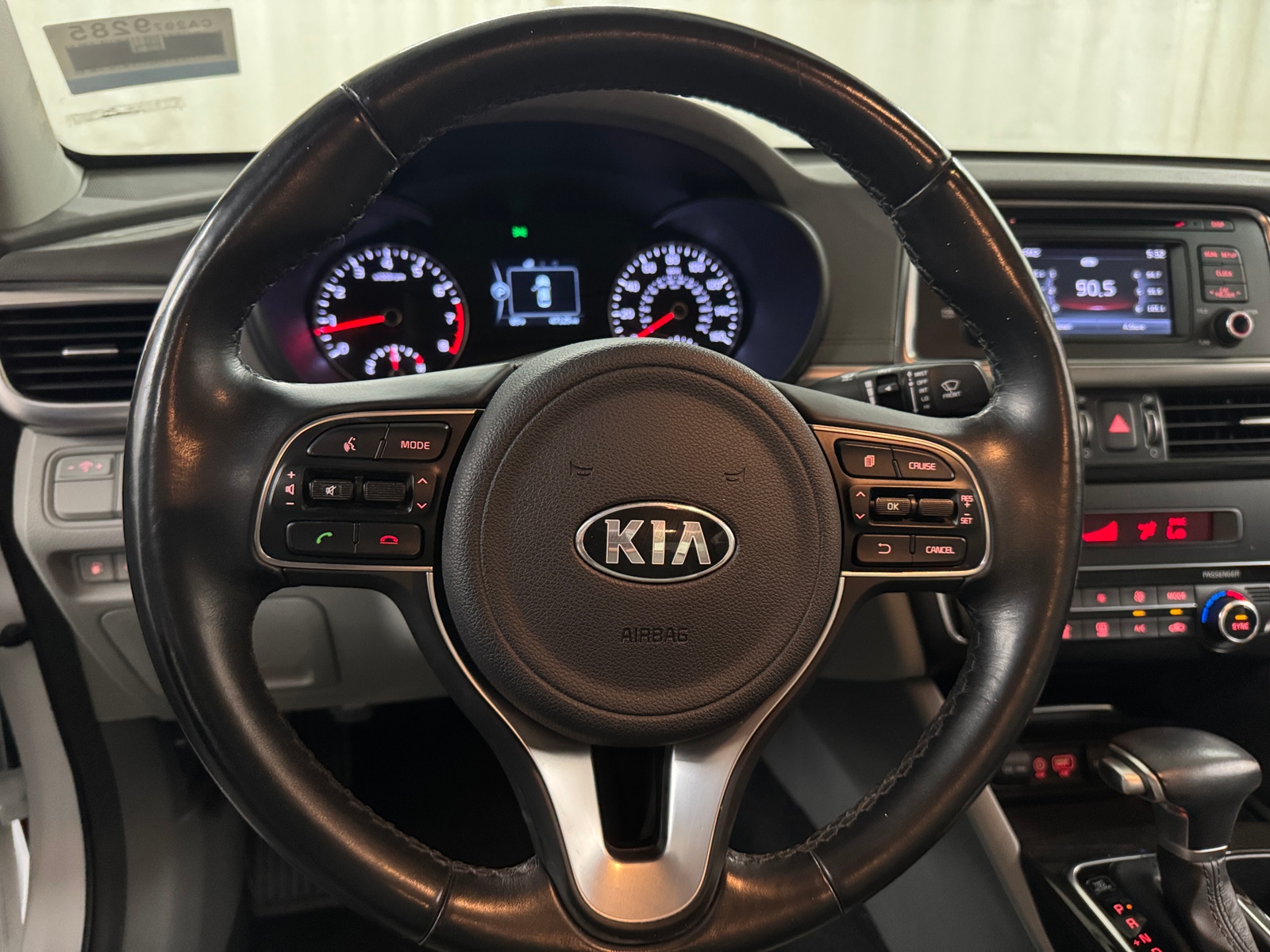 Thumbnail: 2016 Kia Optima - 4