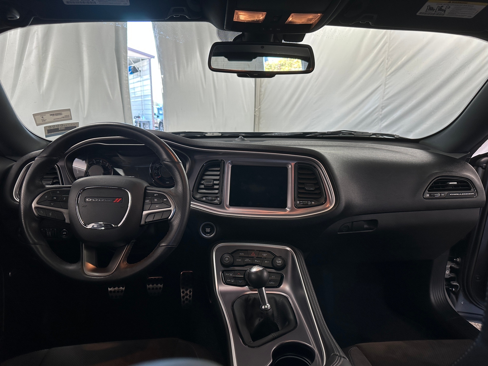 Thumbnail: 2019 Dodge Challenger - 2
