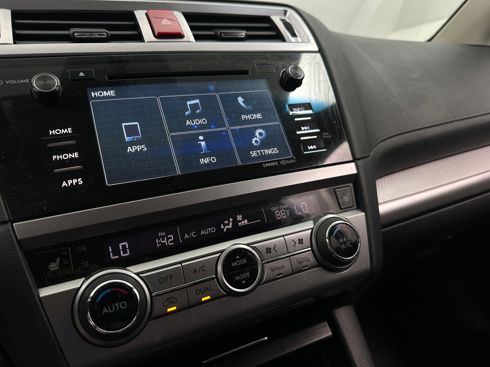 Thumbnail: 2016 Subaru Outback - 4