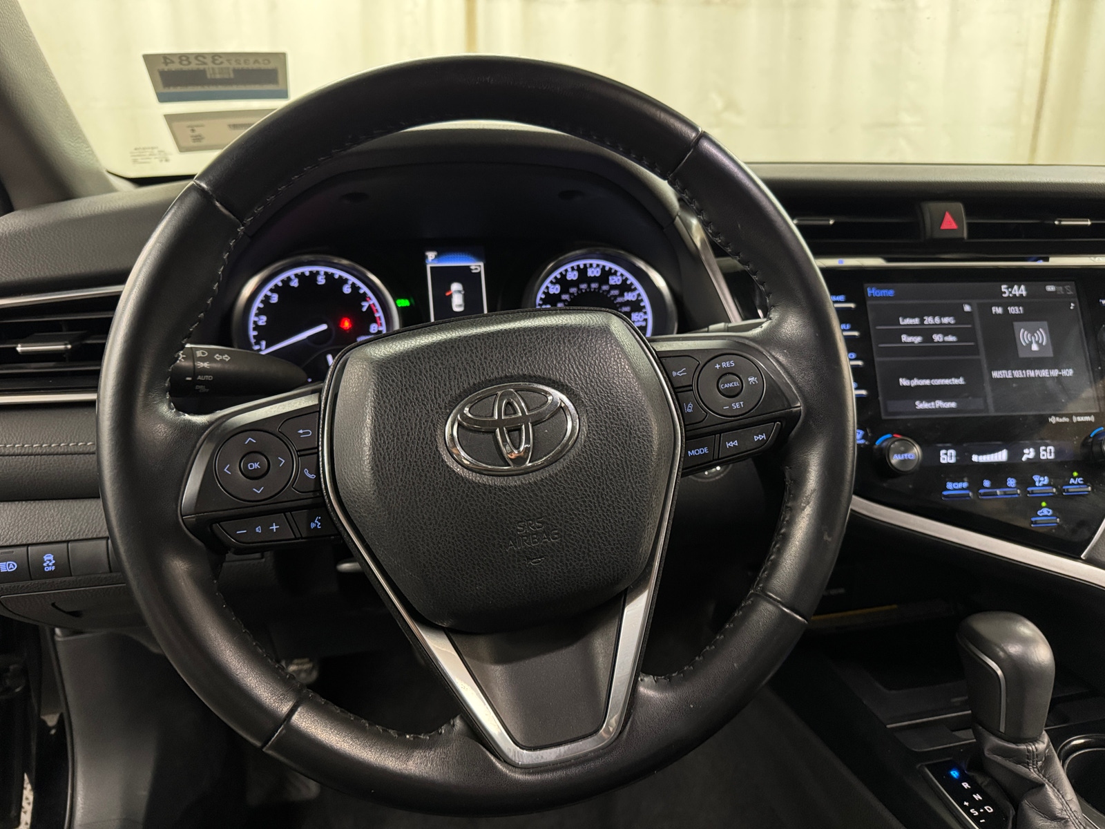 Thumbnail: 2018 Toyota Camry - 5