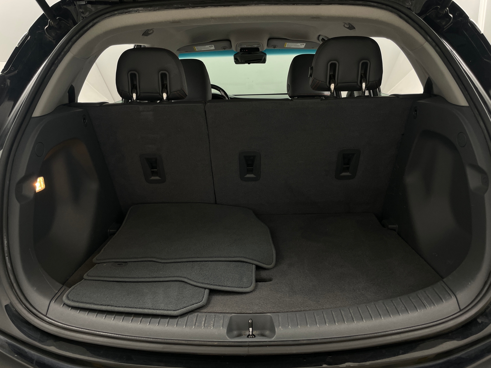 Thumbnail: 2021 Chevrolet Bolt EV - 6