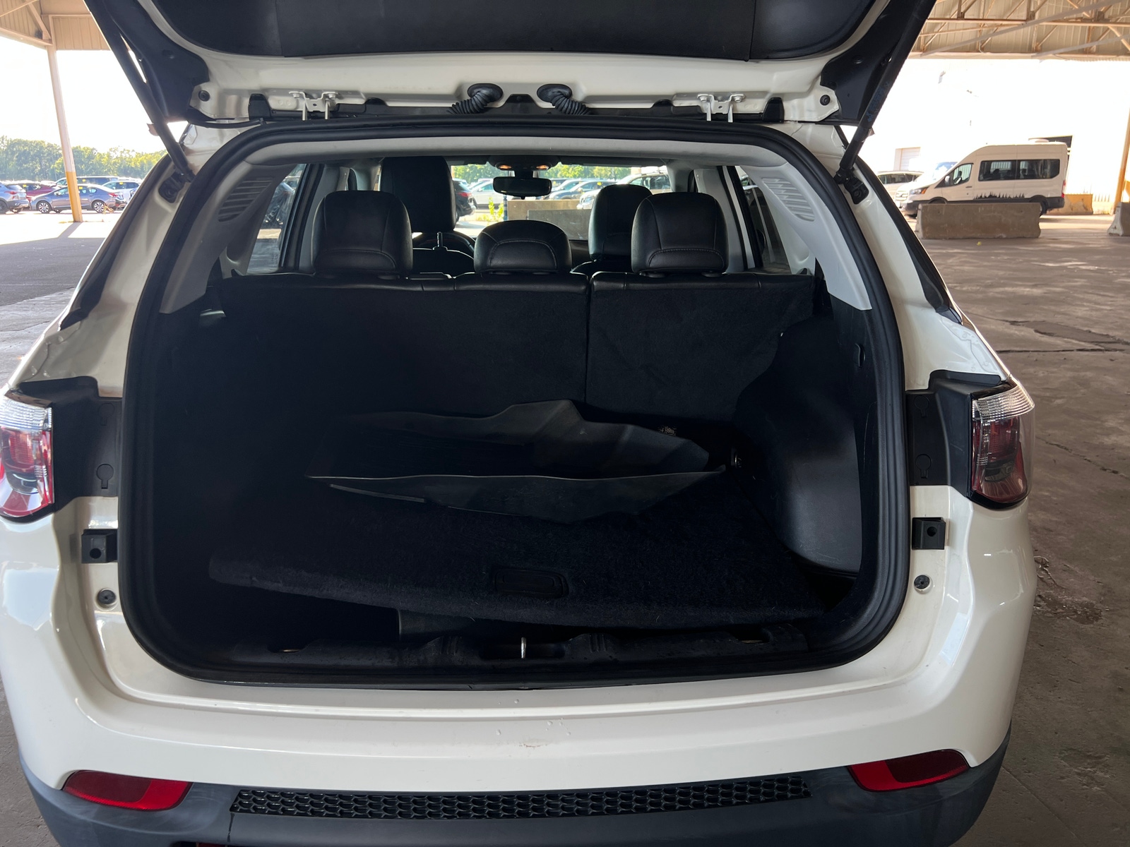 Thumbnail: 2019 Jeep Compass - 7