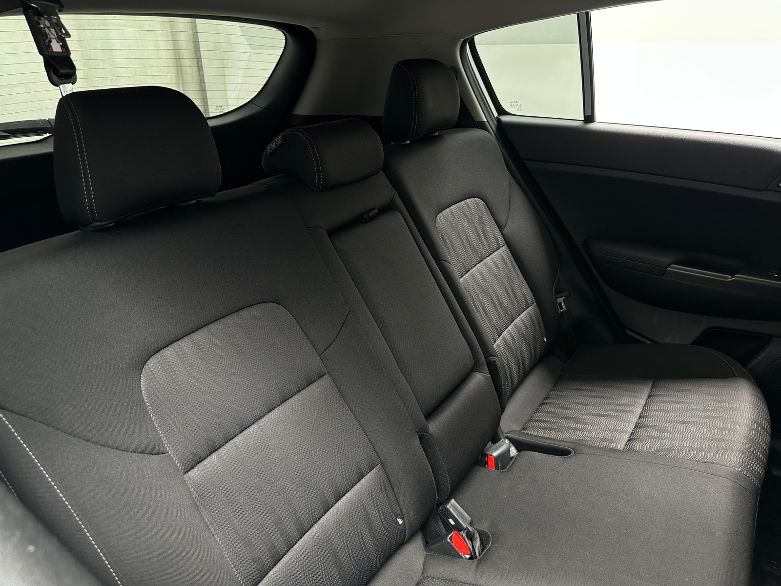 Thumbnail: 2021 Kia Sportage - 6