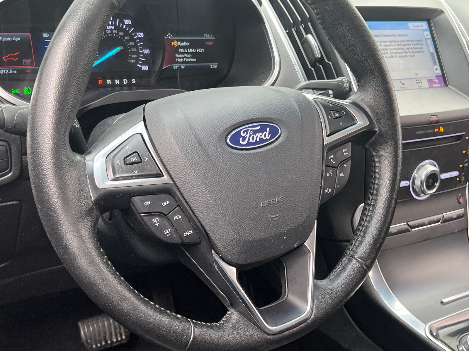 Thumbnail: 2019 Ford Edge - 4