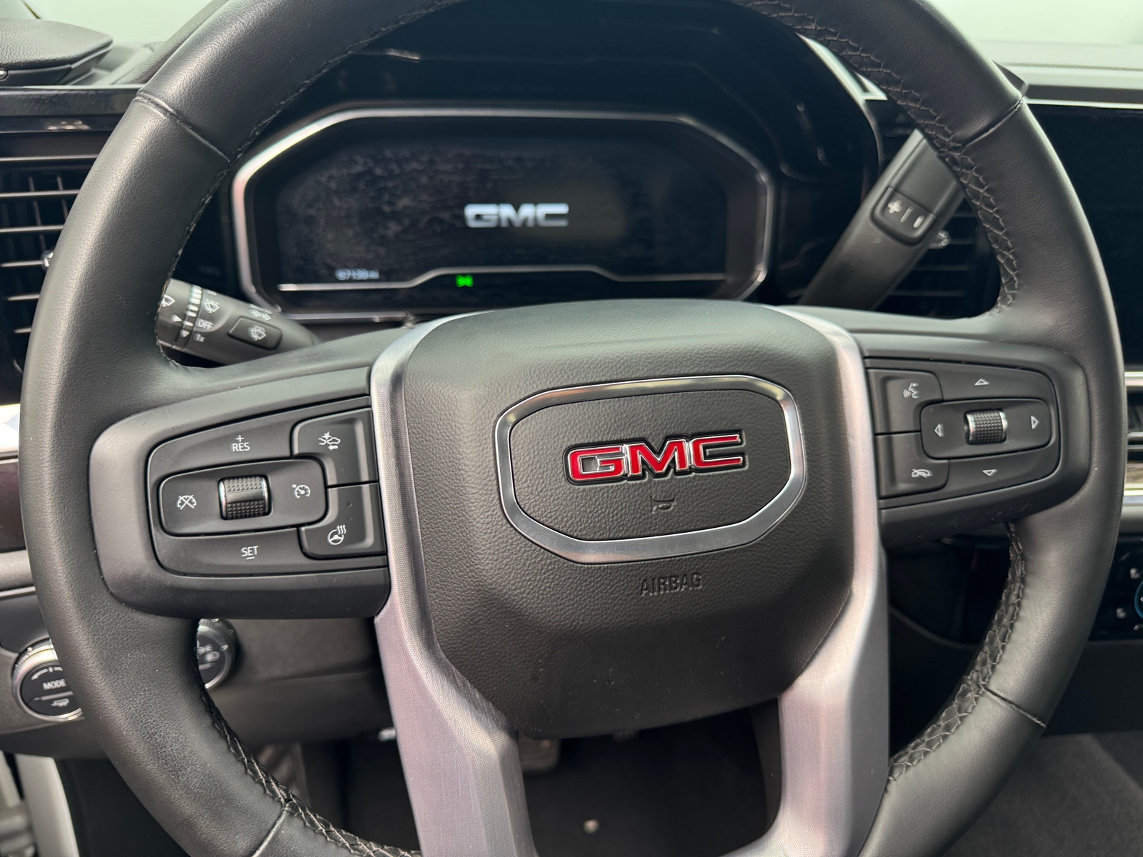 Thumbnail: 2023 GMC Sierra 1500 - 5