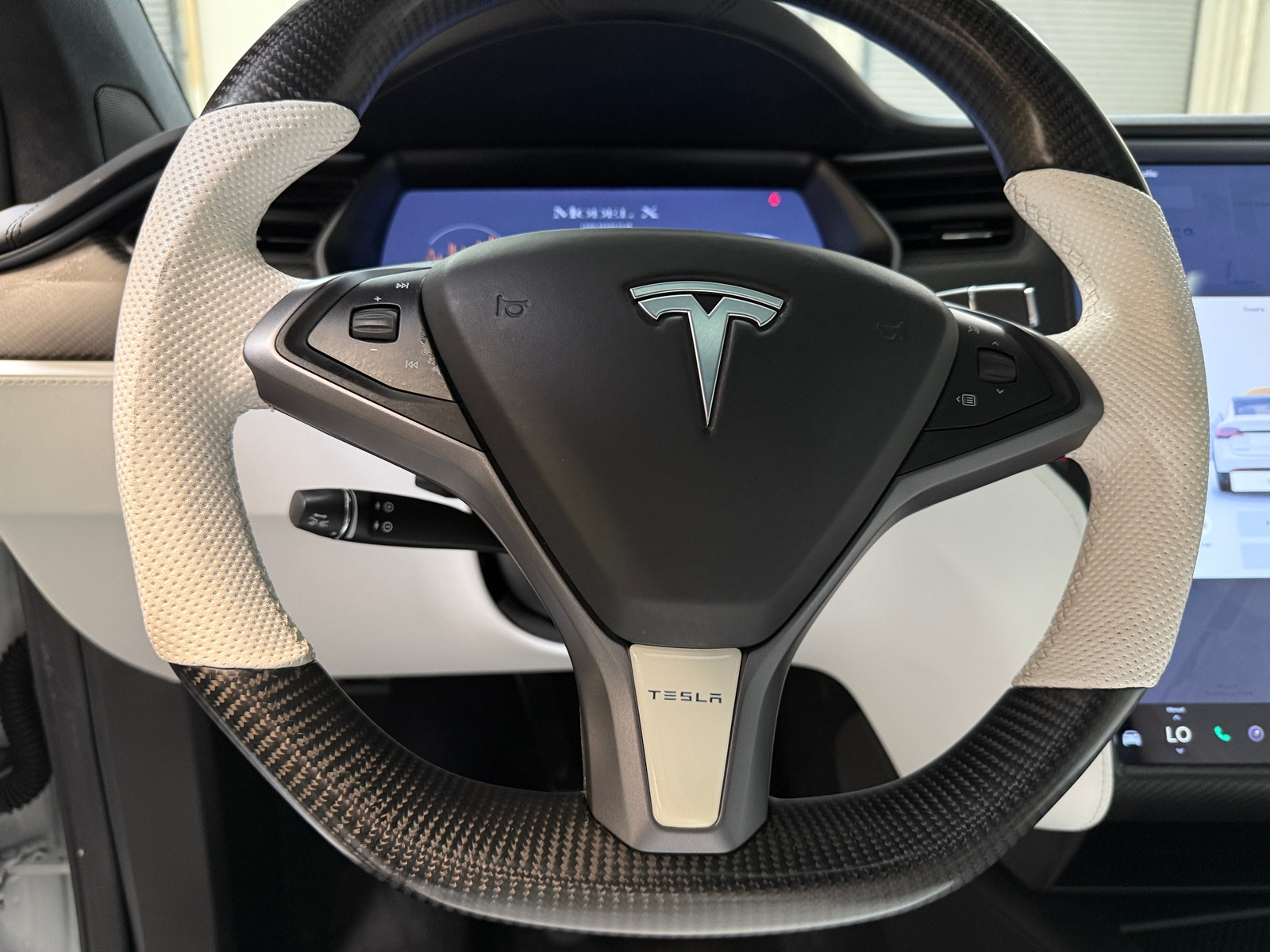 Thumbnail: 2021 Tesla Model X - 3
