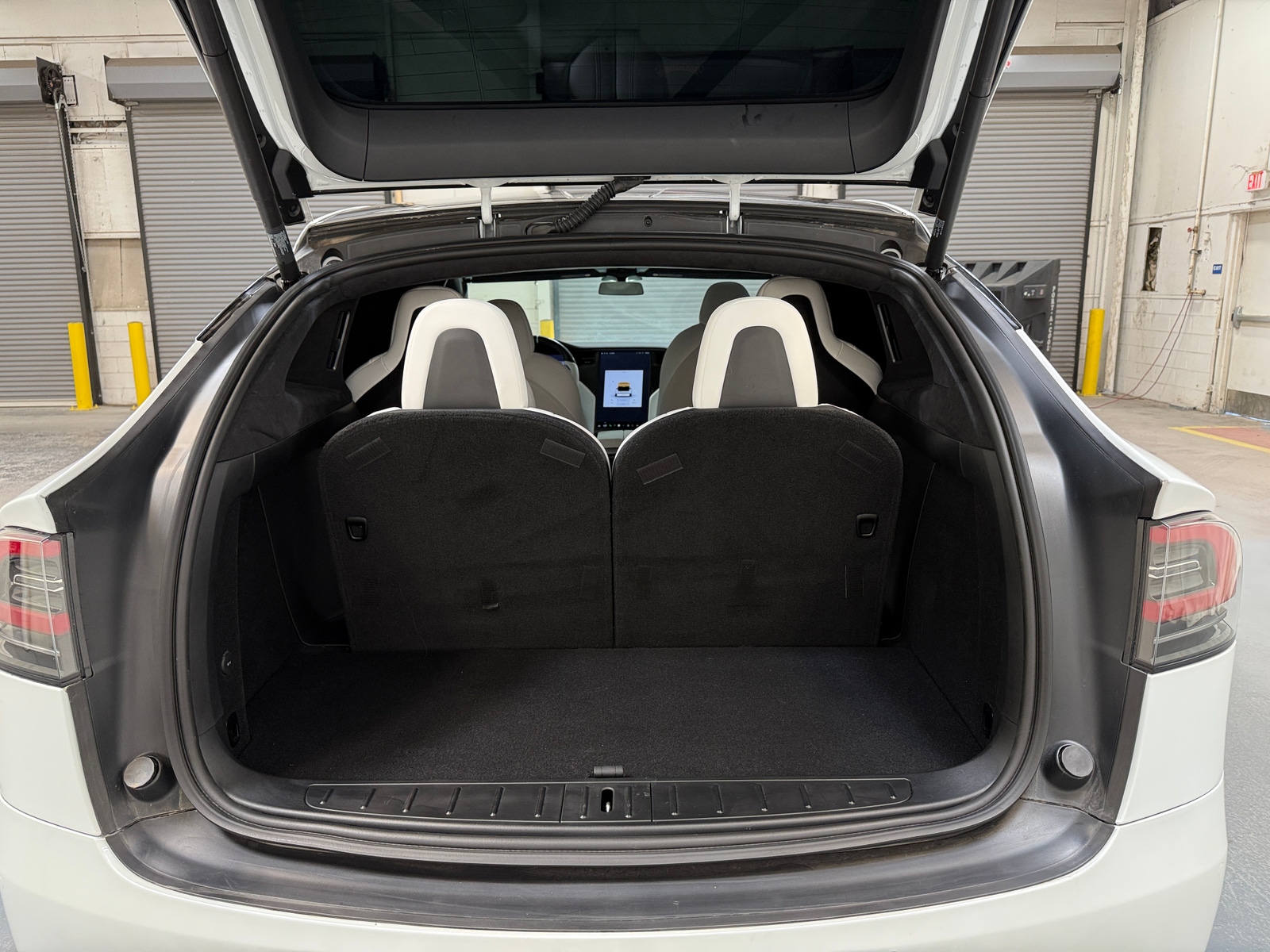 Thumbnail: 2021 Tesla Model X - 5