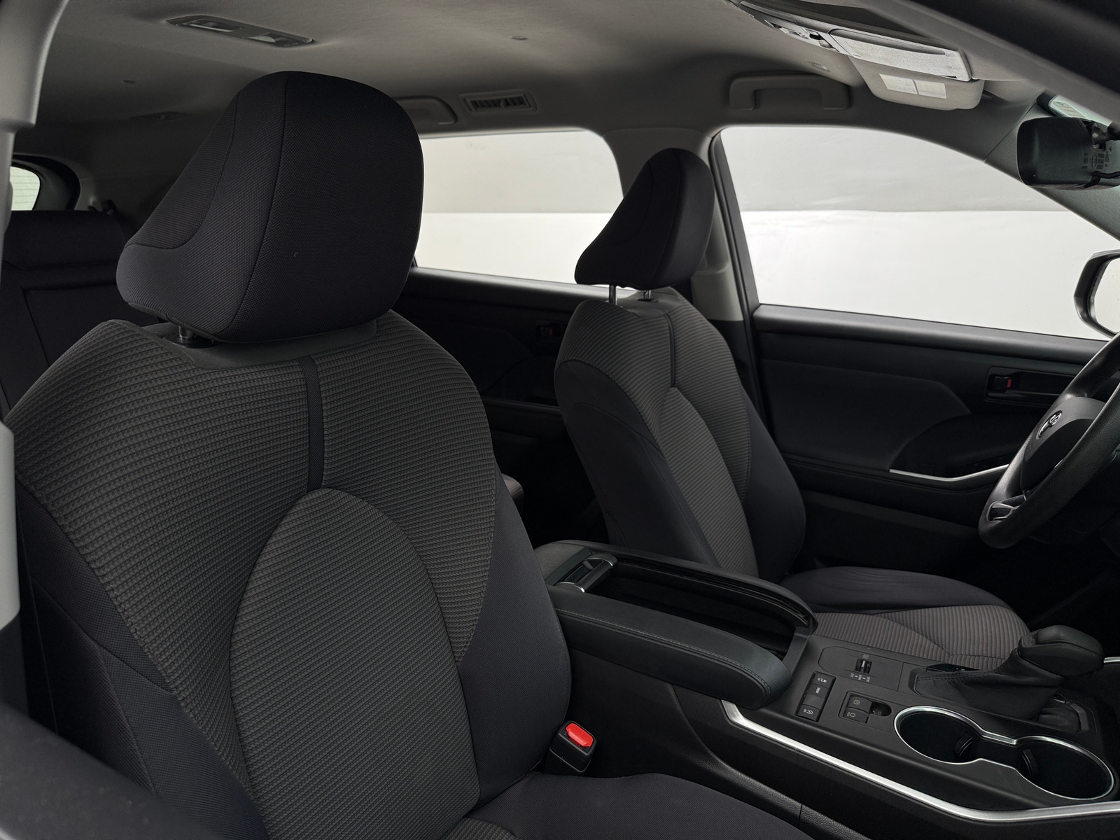 Thumbnail: 2020 Toyota Highlander - 2