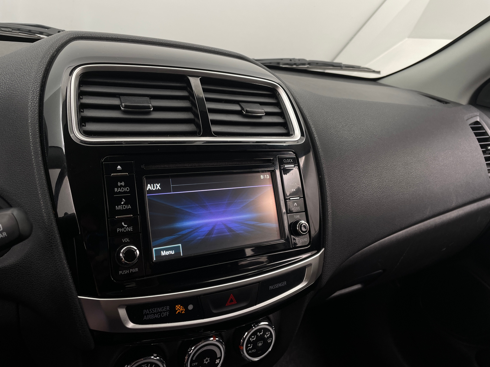 Thumbnail: 2017 Mitsubishi Outlander Sport - 3