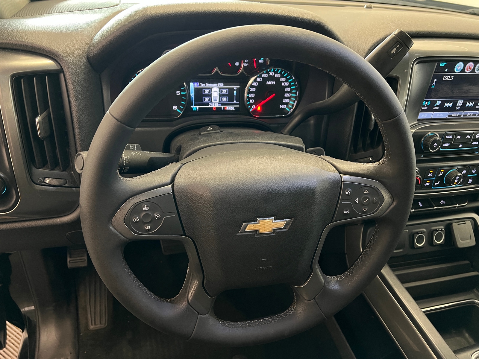 Thumbnail: 2017 Chevrolet Silverado 1500 - 5