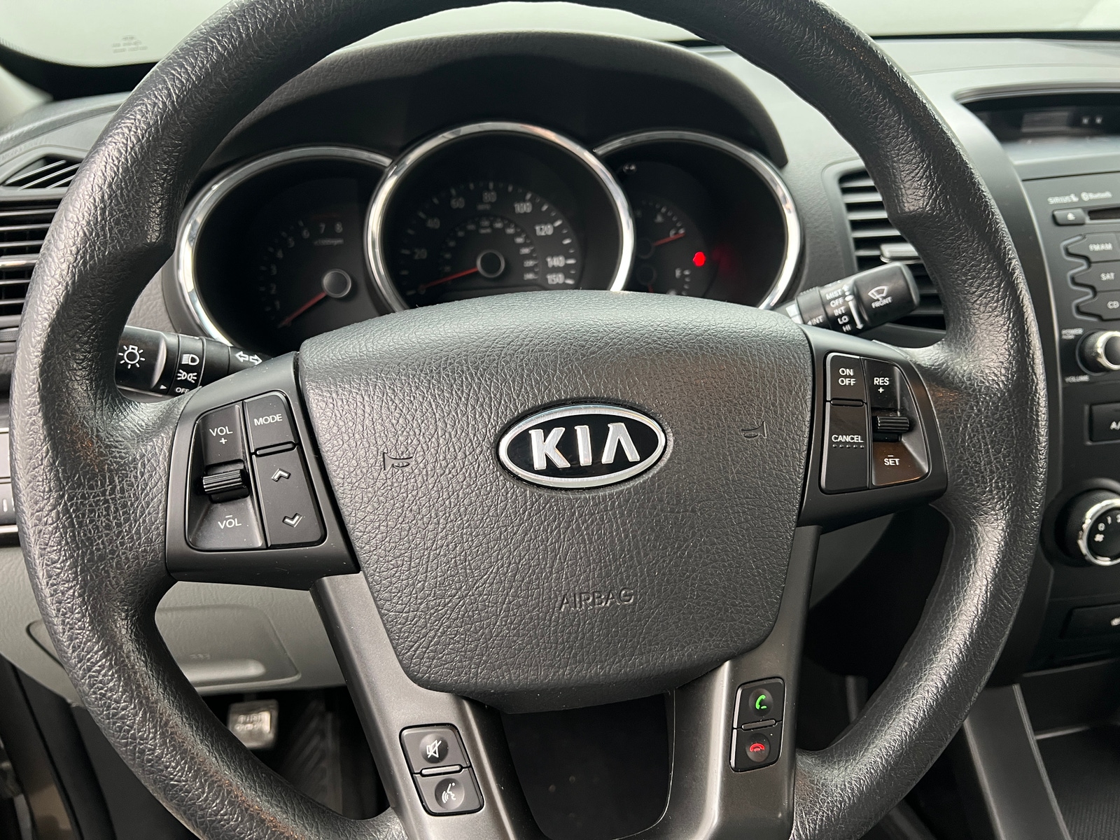 Thumbnail: 2012 Kia Sorento - 5