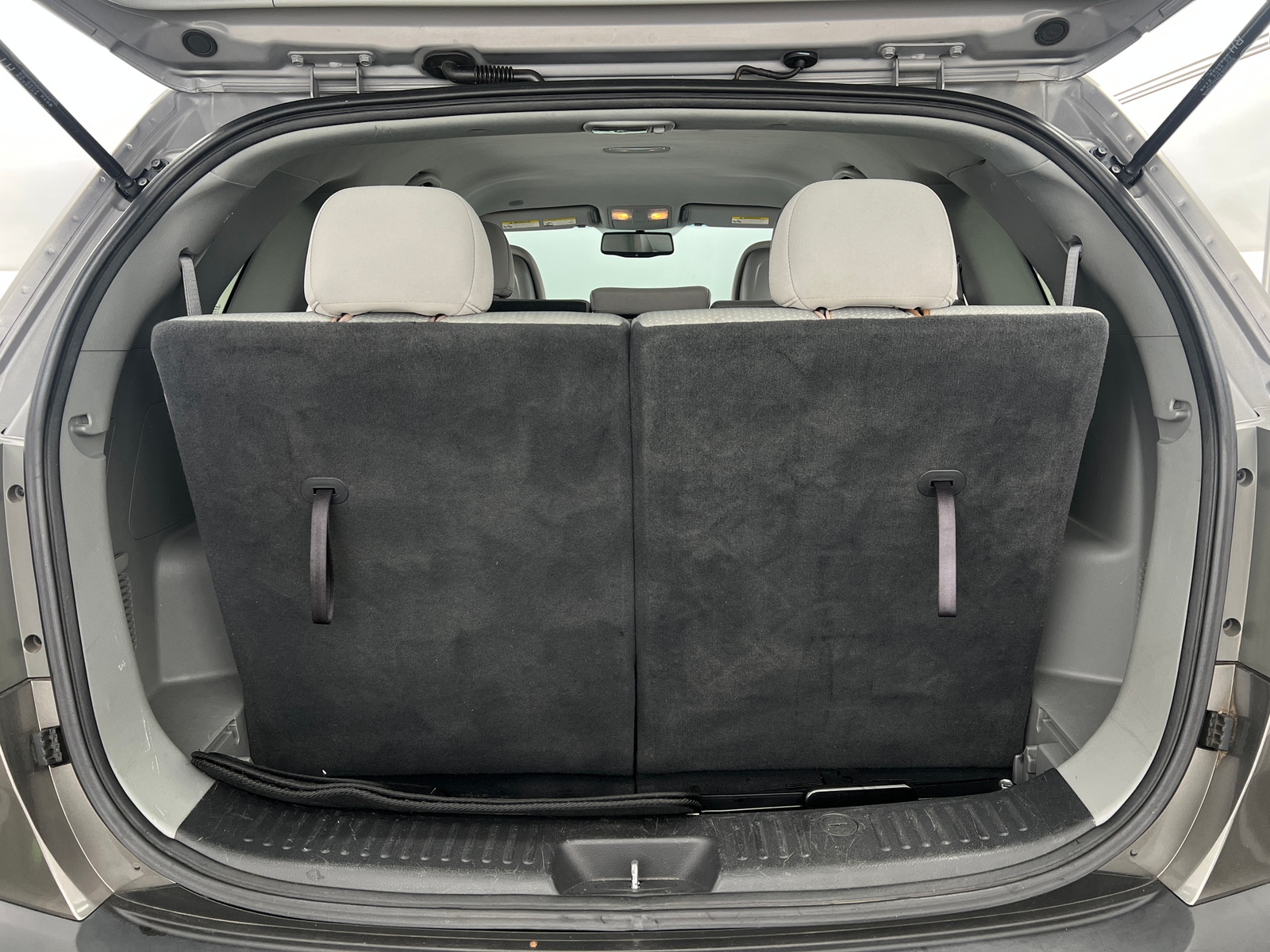 Thumbnail: 2012 Kia Sorento - 7