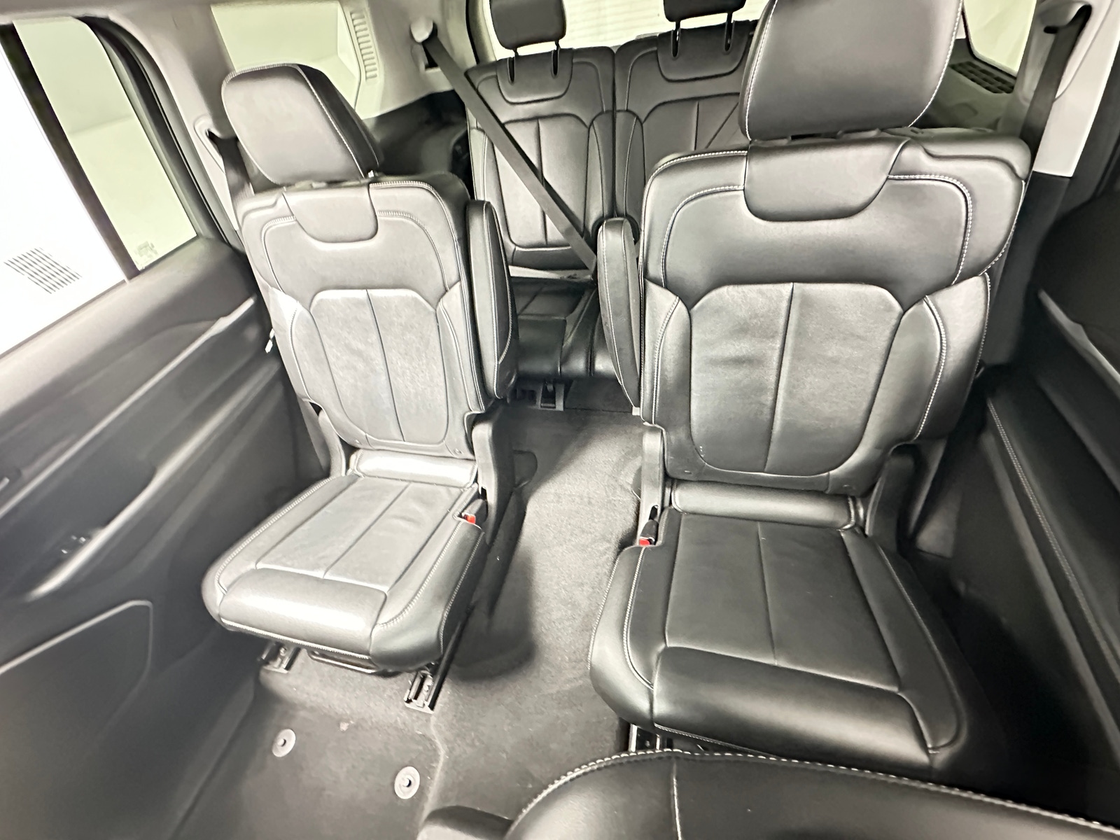 Thumbnail: 2021 Jeep Grand Cherokee L - 5