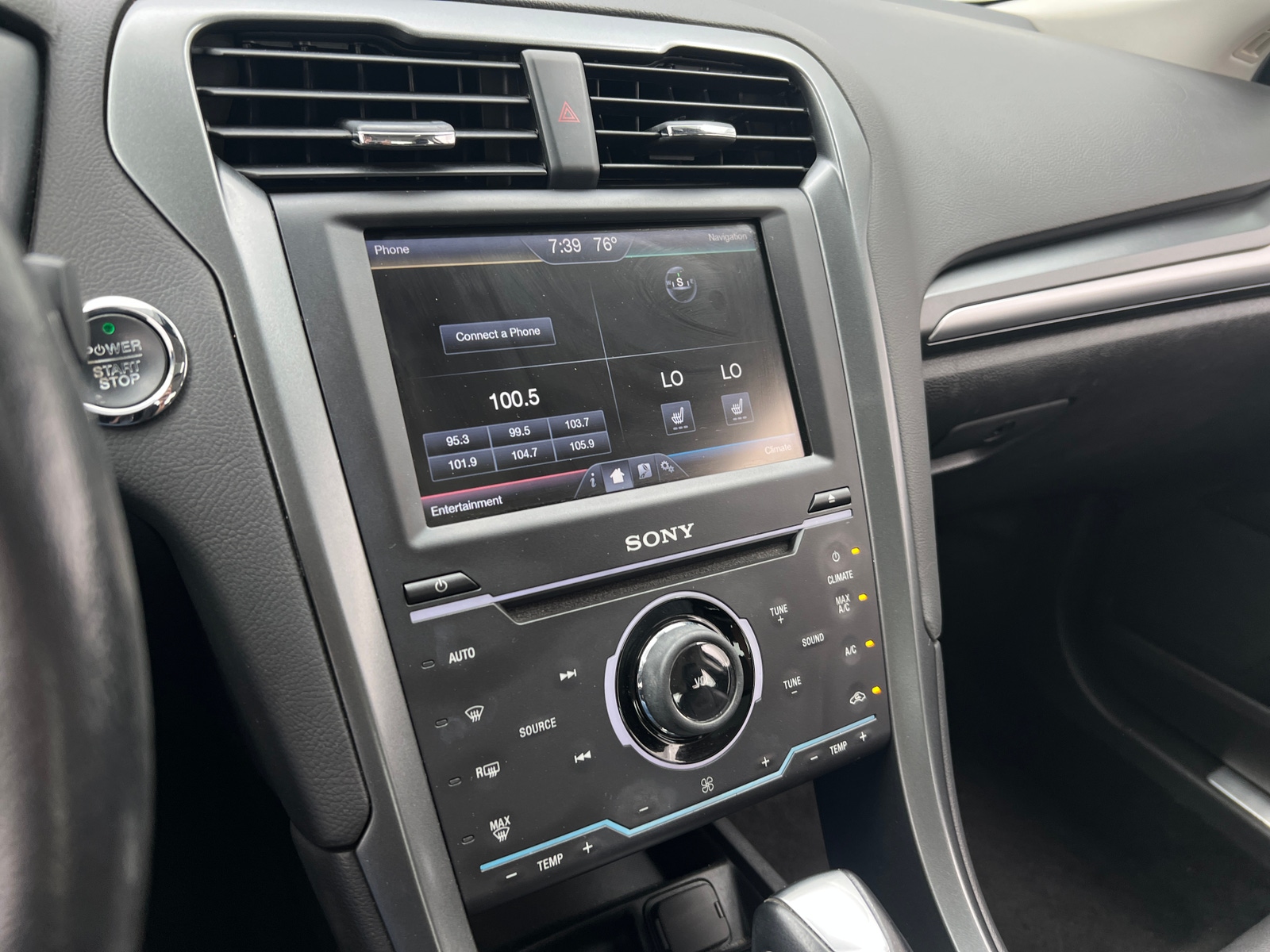 Thumbnail: 2013 Ford Fusion - 3