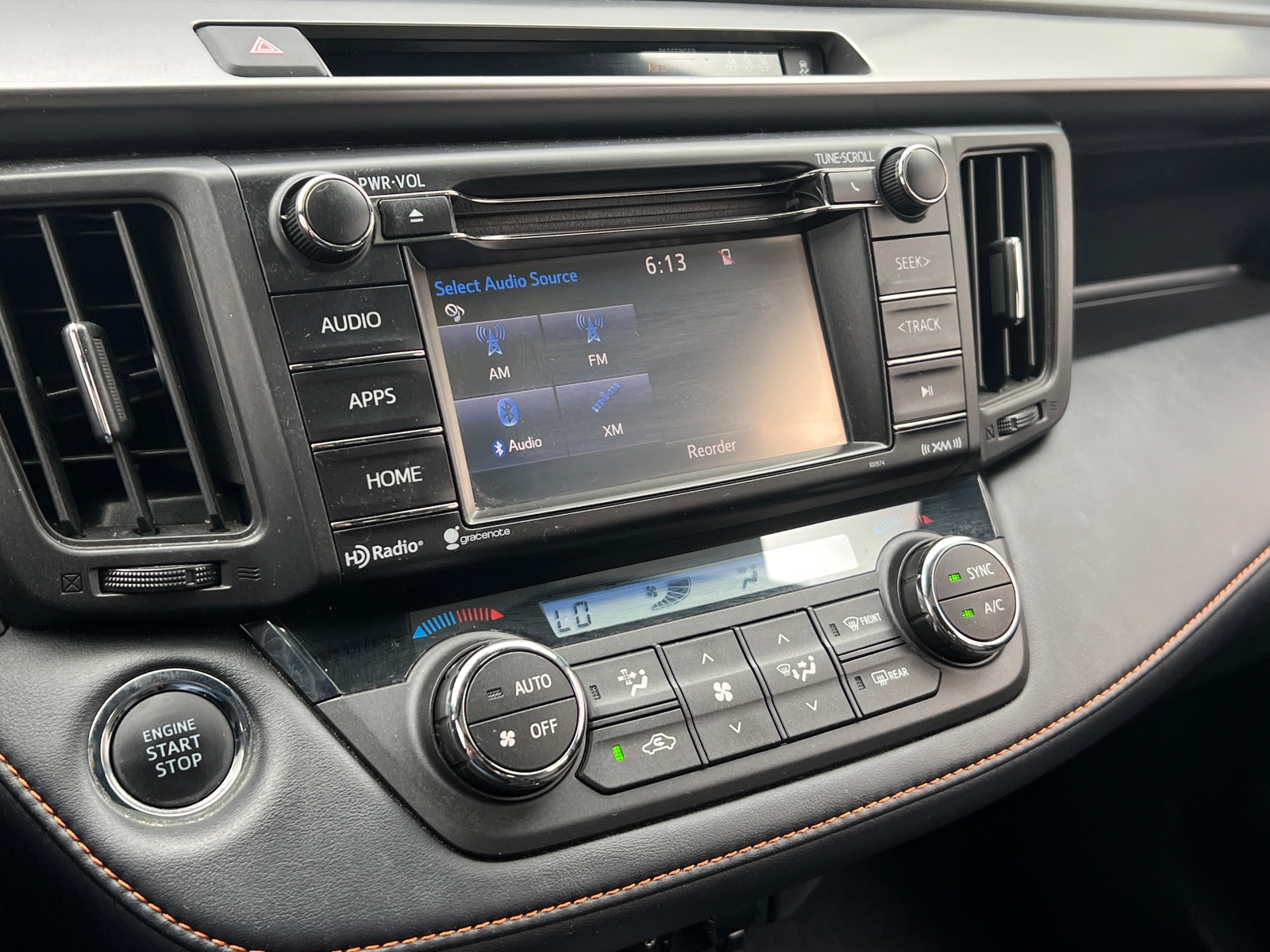 Thumbnail: 2018 Toyota RAV4 - 3