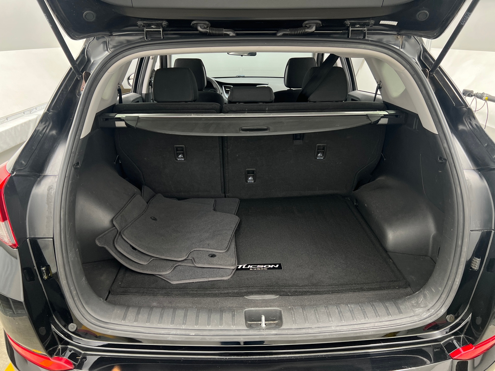 Thumbnail: 2017 Hyundai Tucson - 7