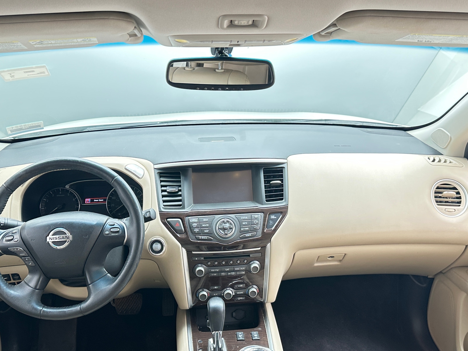 Thumbnail: 2016 Nissan Pathfinder - 2