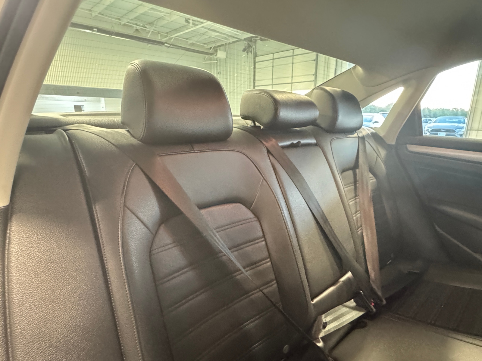 Thumbnail: 2015 Volkswagen Passat - 5