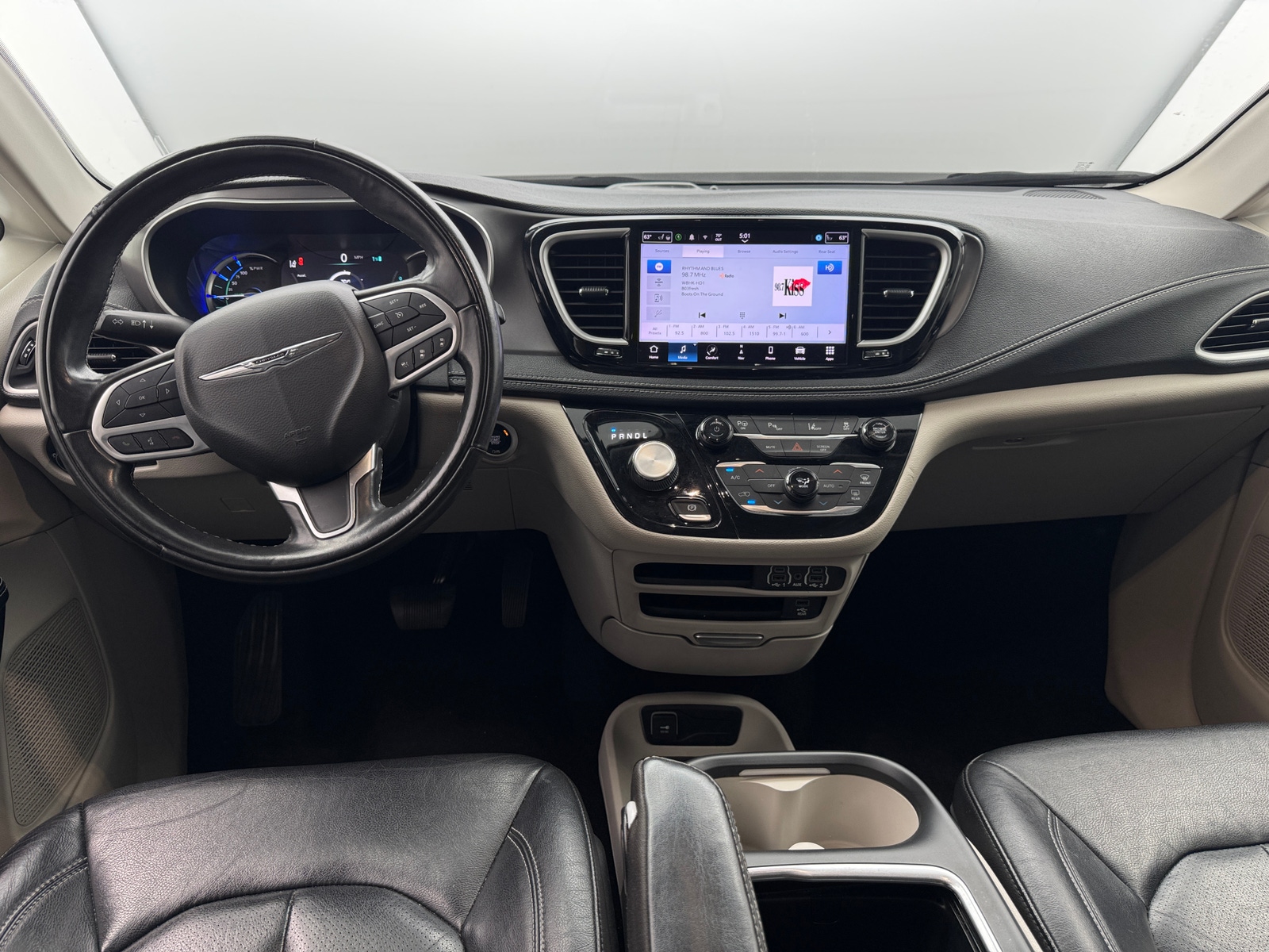 Thumbnail: 2022 Chrysler Pacifica - 2