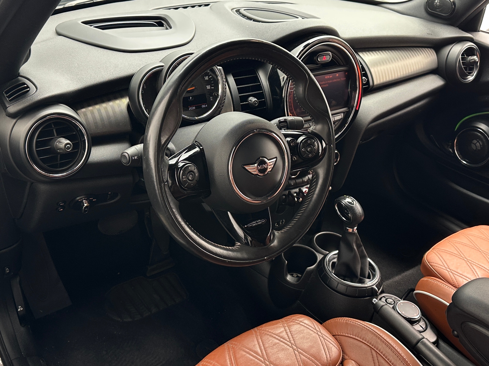 Thumbnail: 2017 MINI Cooper Convertible - 2