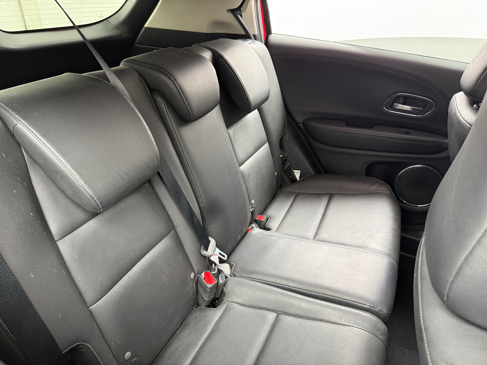 Thumbnail: 2016 Honda HR-V - 5