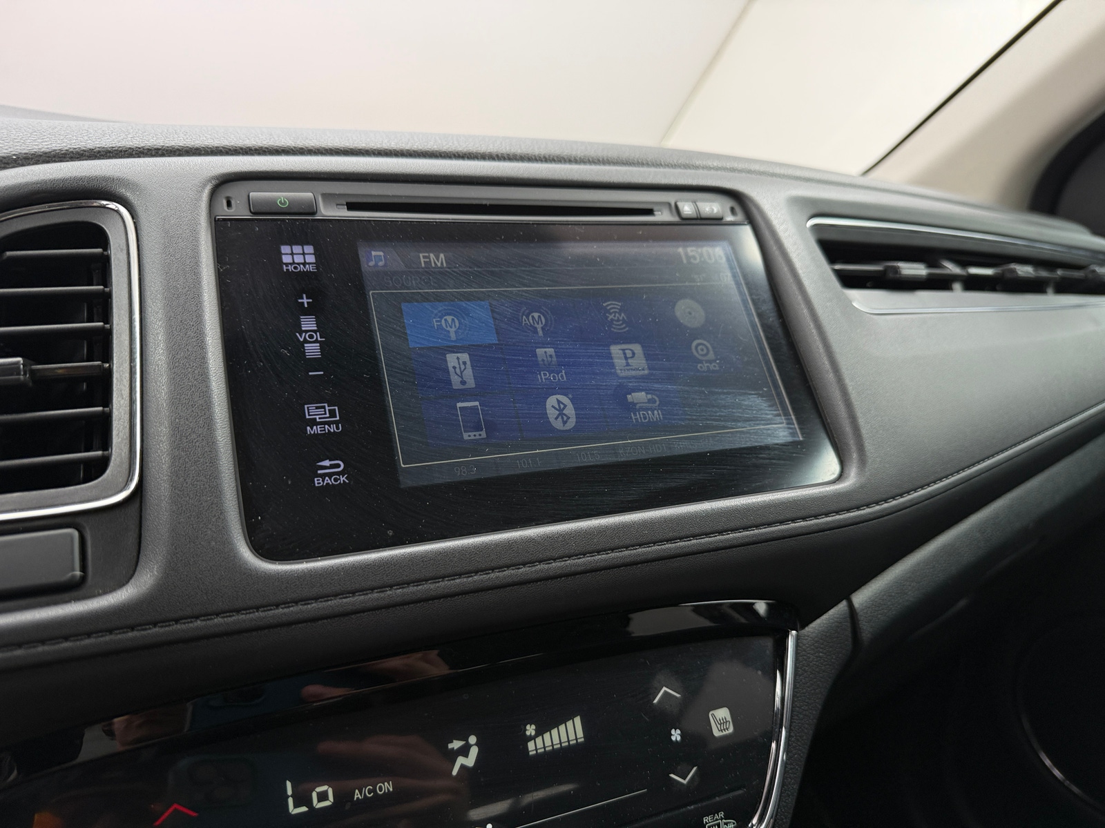 Thumbnail: 2016 Honda HR-V - 3