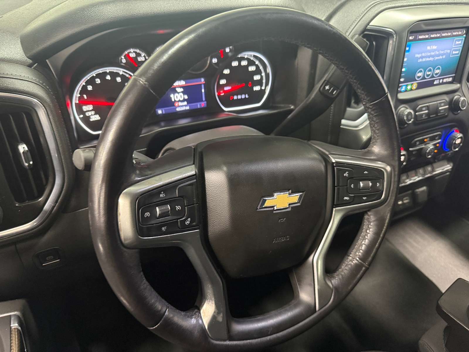 Thumbnail: 2021 Chevrolet Silverado 1500 - 5