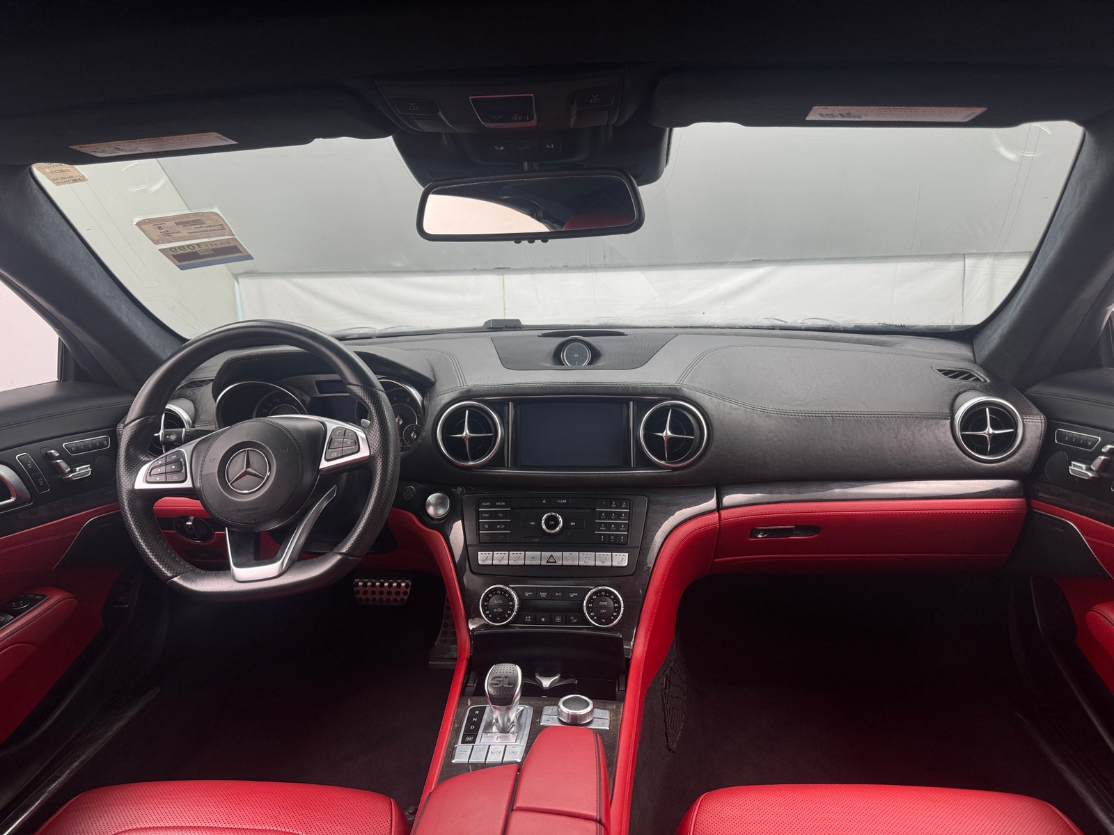 Thumbnail: 2017 Mercedes-Benz SL-Class - 2