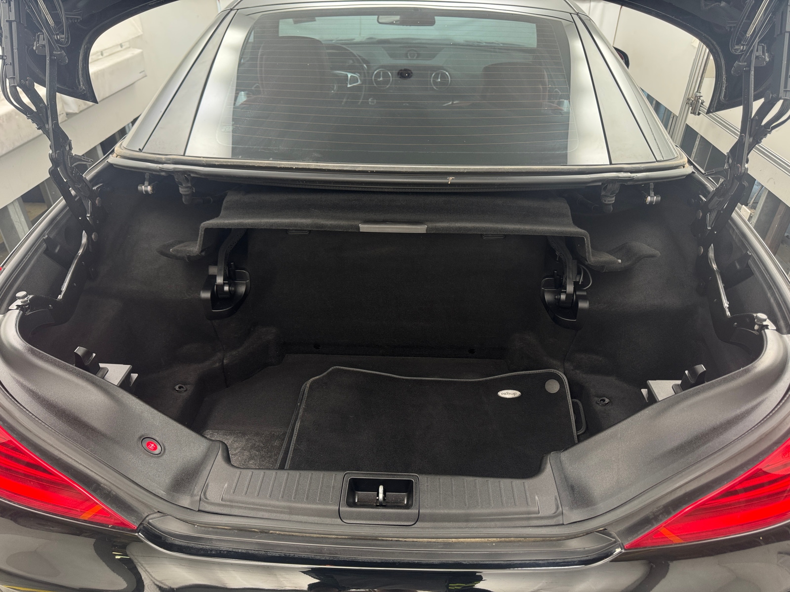 Thumbnail: 2017 Mercedes-Benz SL-Class - 5