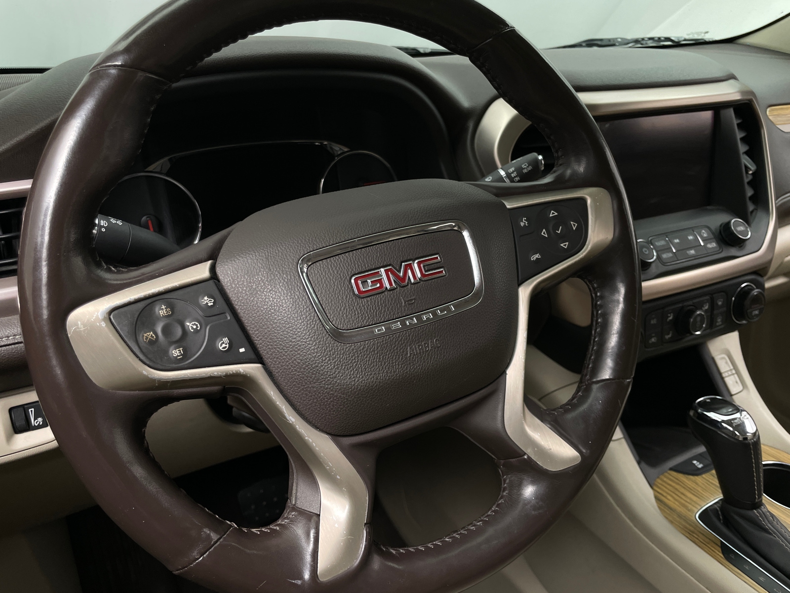 Thumbnail: 2018 GMC Acadia - 4
