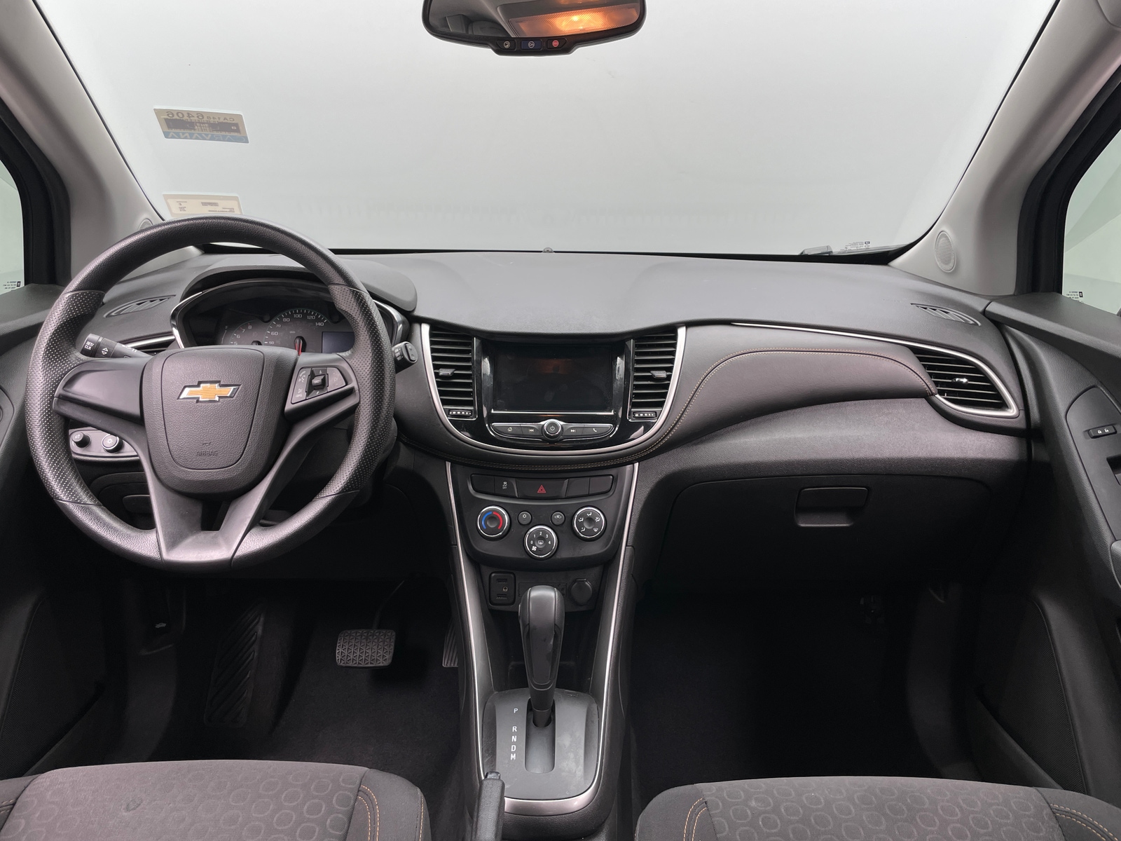 Thumbnail: 2018 Chevrolet Trax - 3