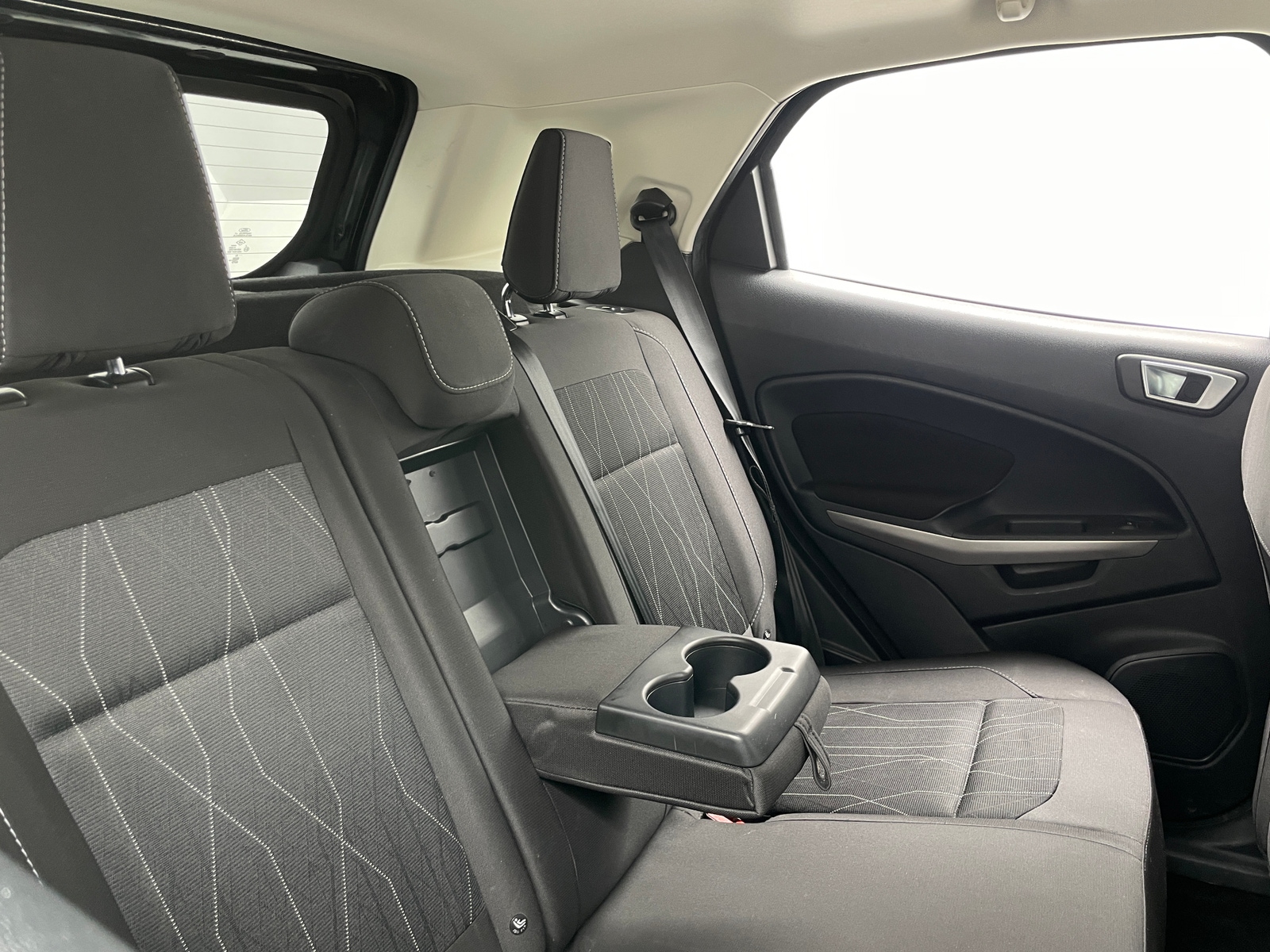 Thumbnail: 2019 Ford EcoSport - 6