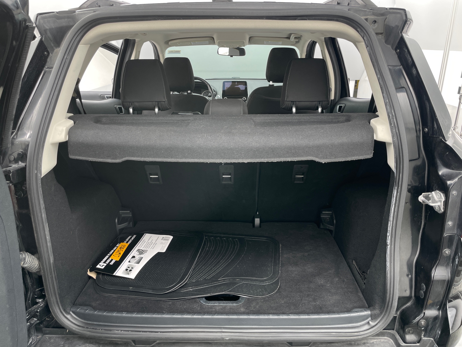 Thumbnail: 2019 Ford EcoSport - 7