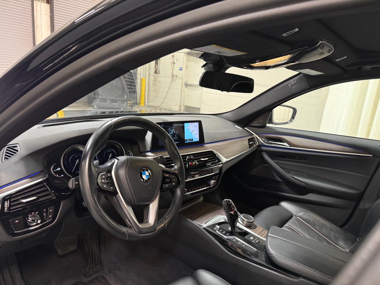 Thumbnail: 2018 BMW 5 Series - 2
