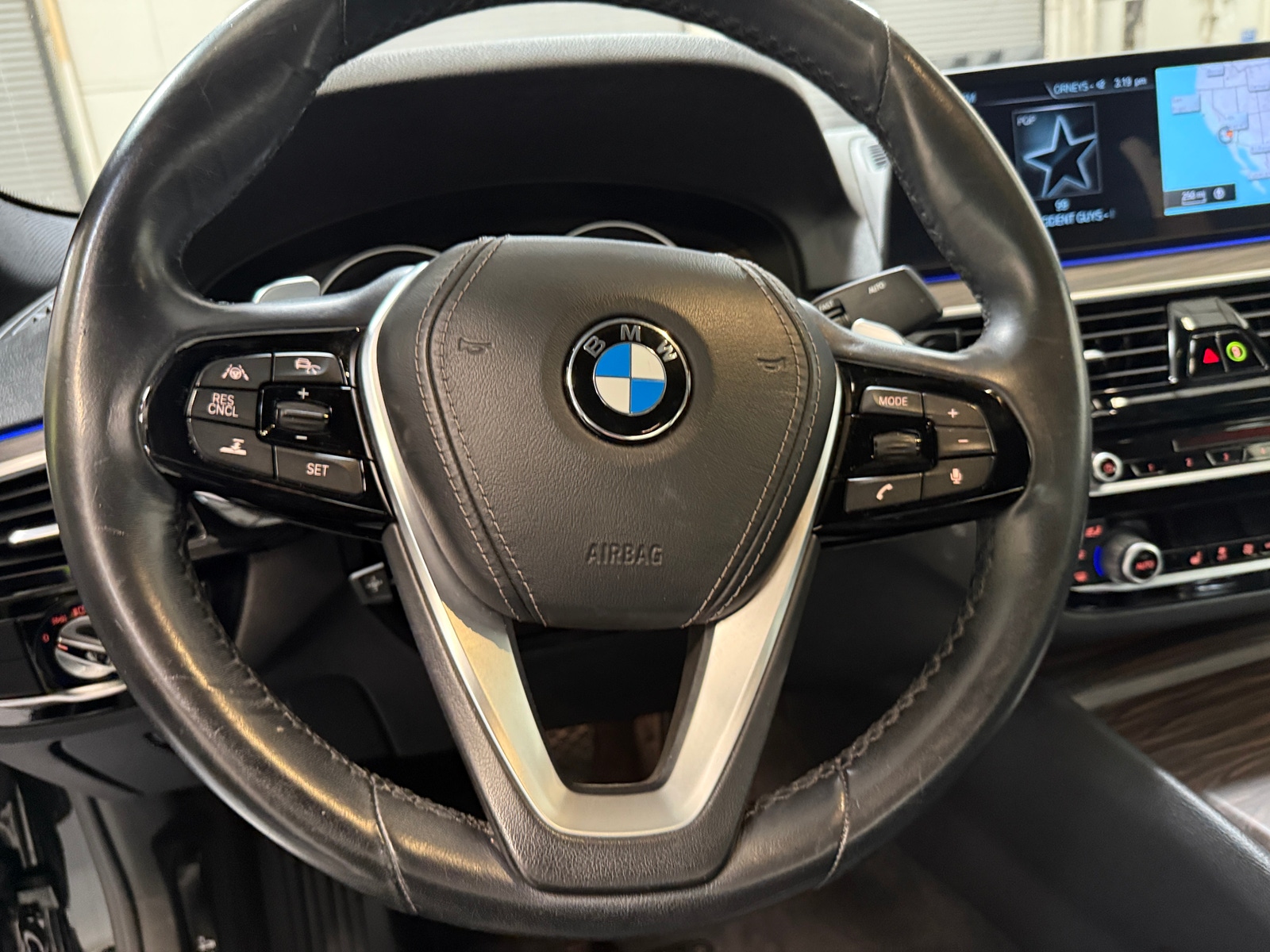 Thumbnail: 2018 BMW 5 Series - 4