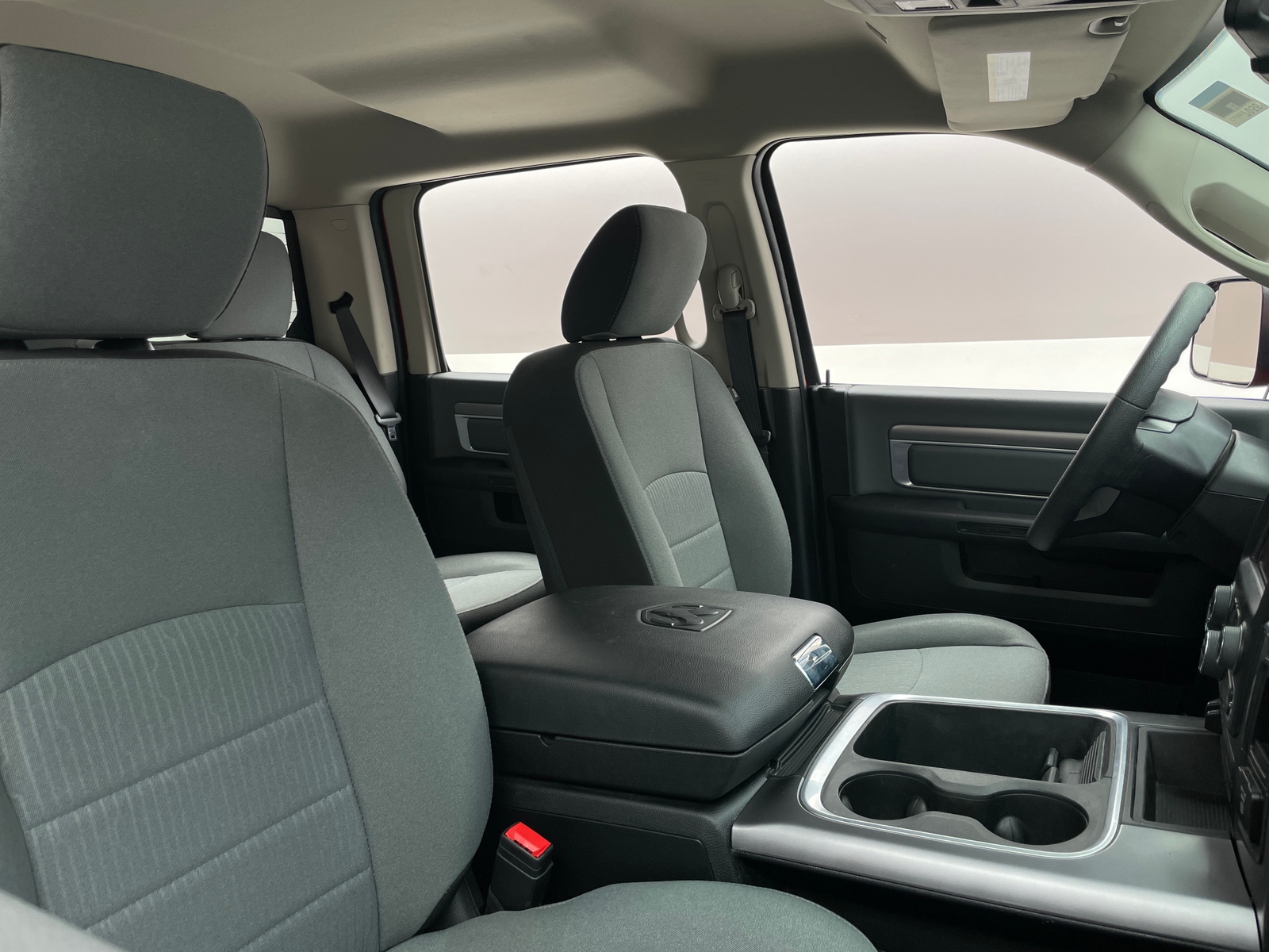 Thumbnail: 2023 RAM 1500 Classic - 2