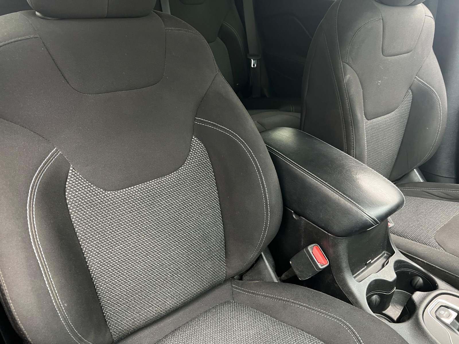 Thumbnail: 2019 Jeep Cherokee - 2
