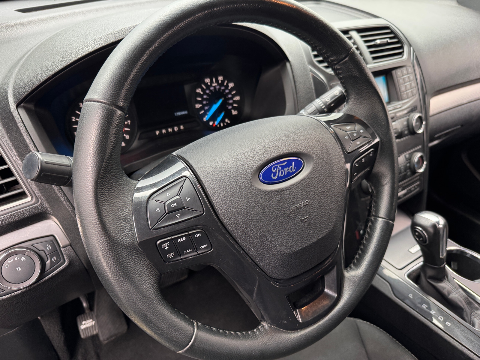 Thumbnail: 2019 Ford Explorer - 5