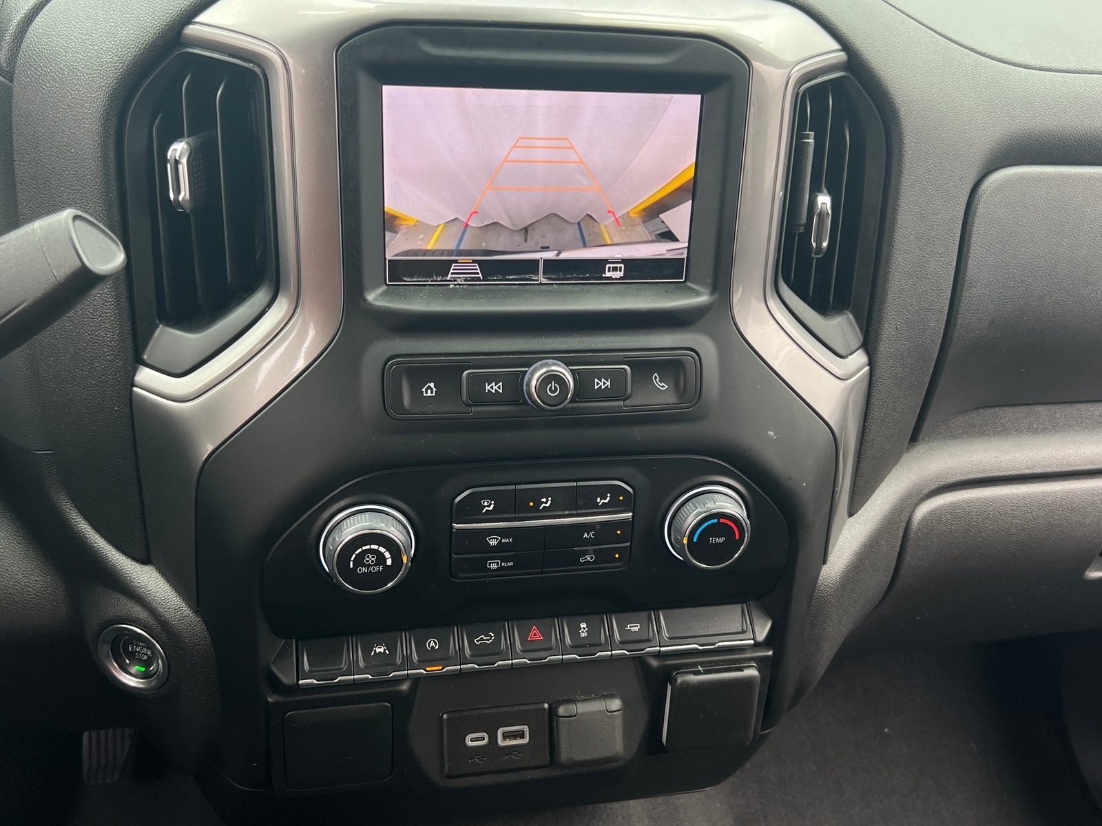 Thumbnail: 2024 Chevrolet Silverado 1500 - 4