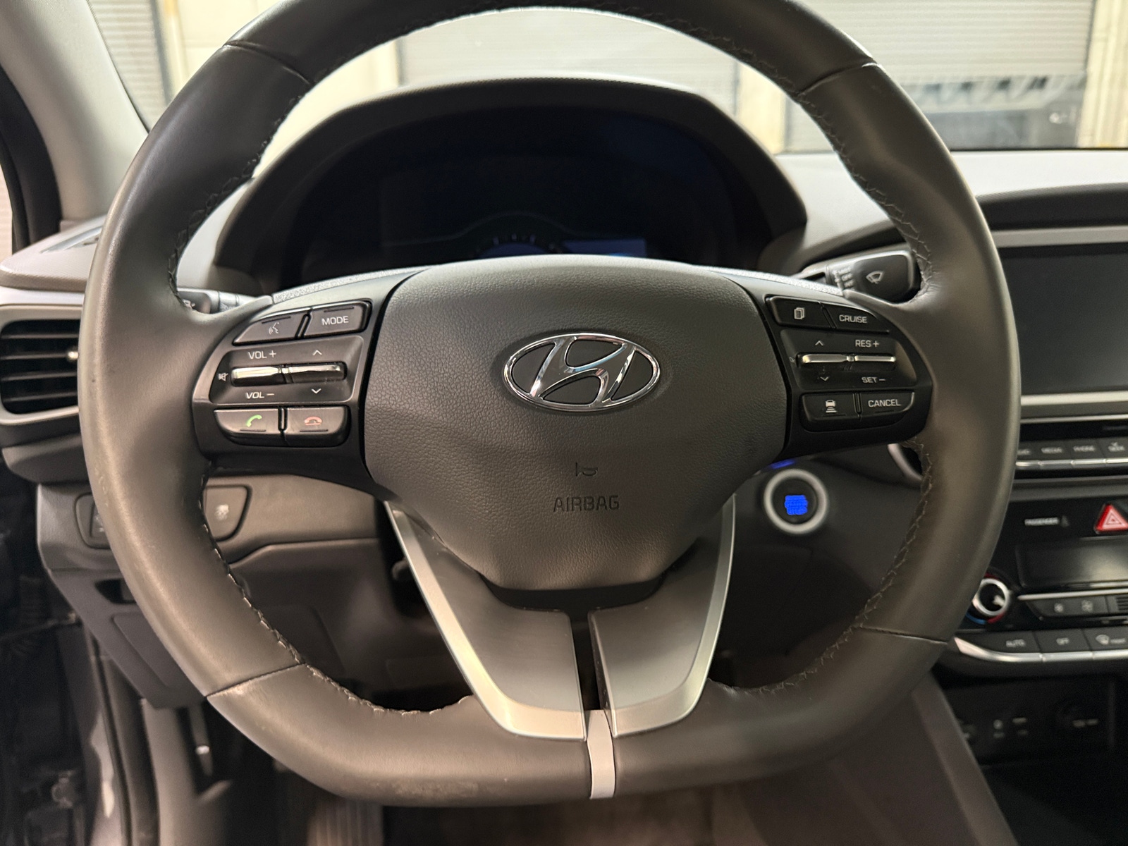 Thumbnail: 2019 Hyundai Ioniq - 5