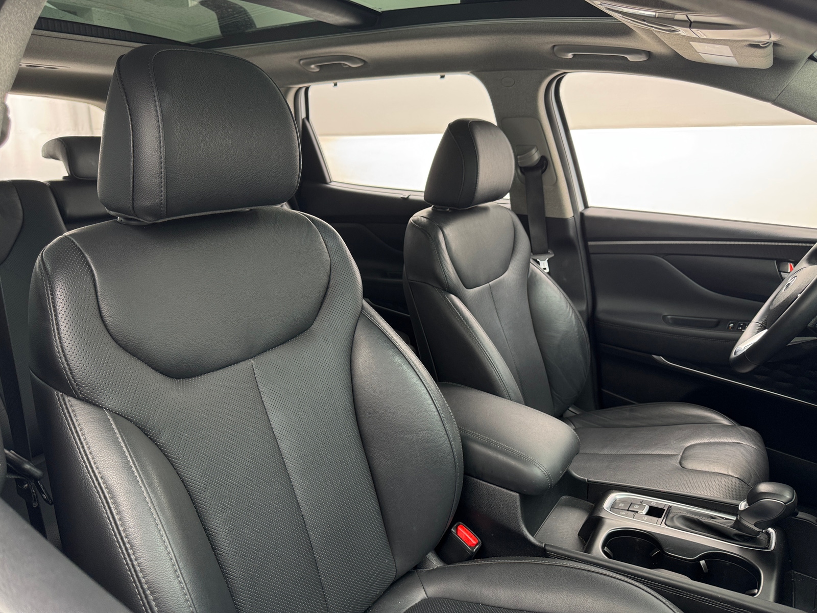 Thumbnail: 2020 Hyundai Santa Fe - 2