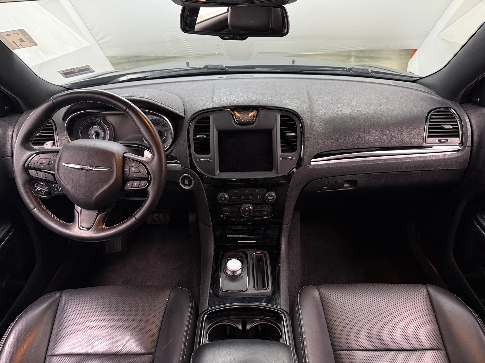 Thumbnail: 2021 Chrysler 300 - 2