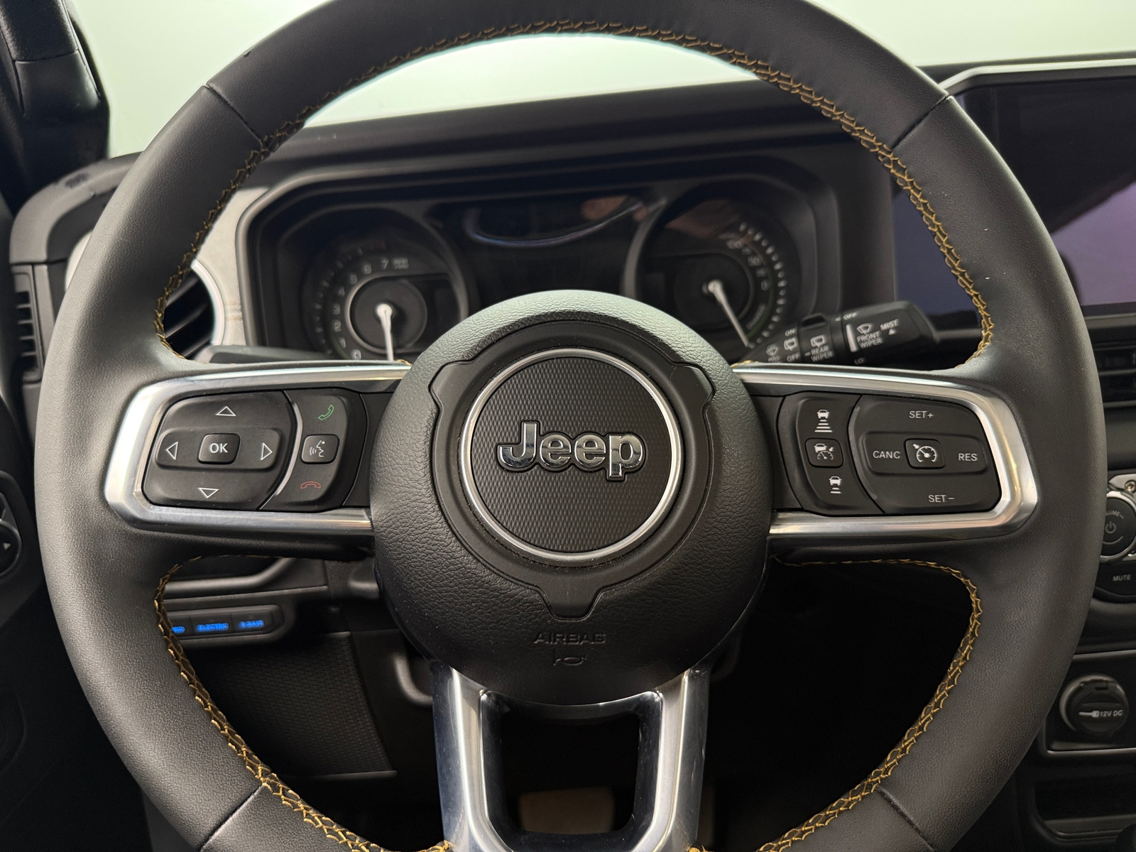 Thumbnail: 2024 Jeep Wrangler - 5